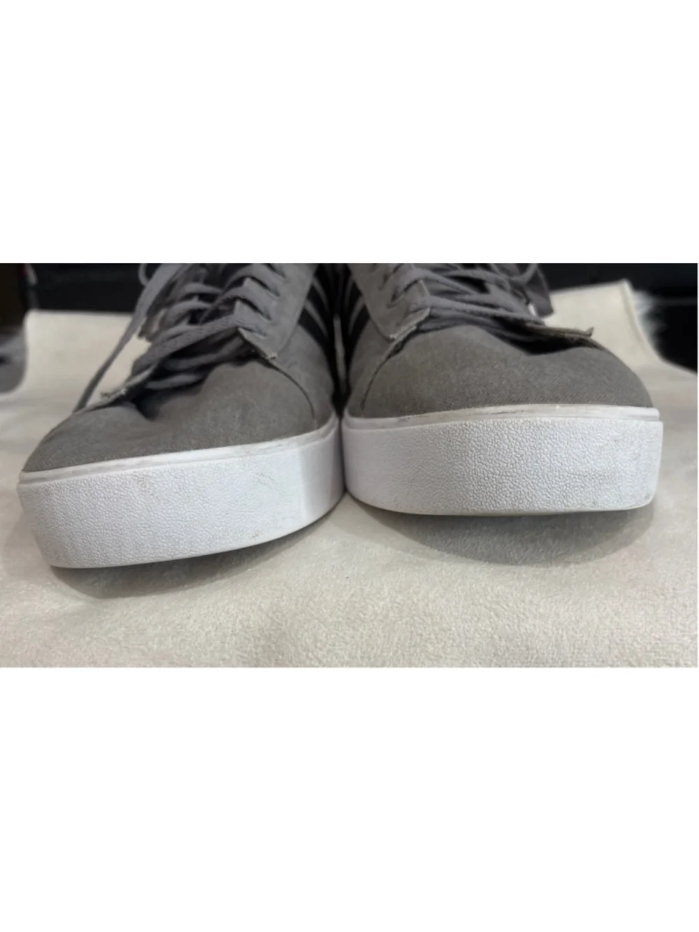 adidas Men's Gray Low-Top Sneakers with Black Stripes